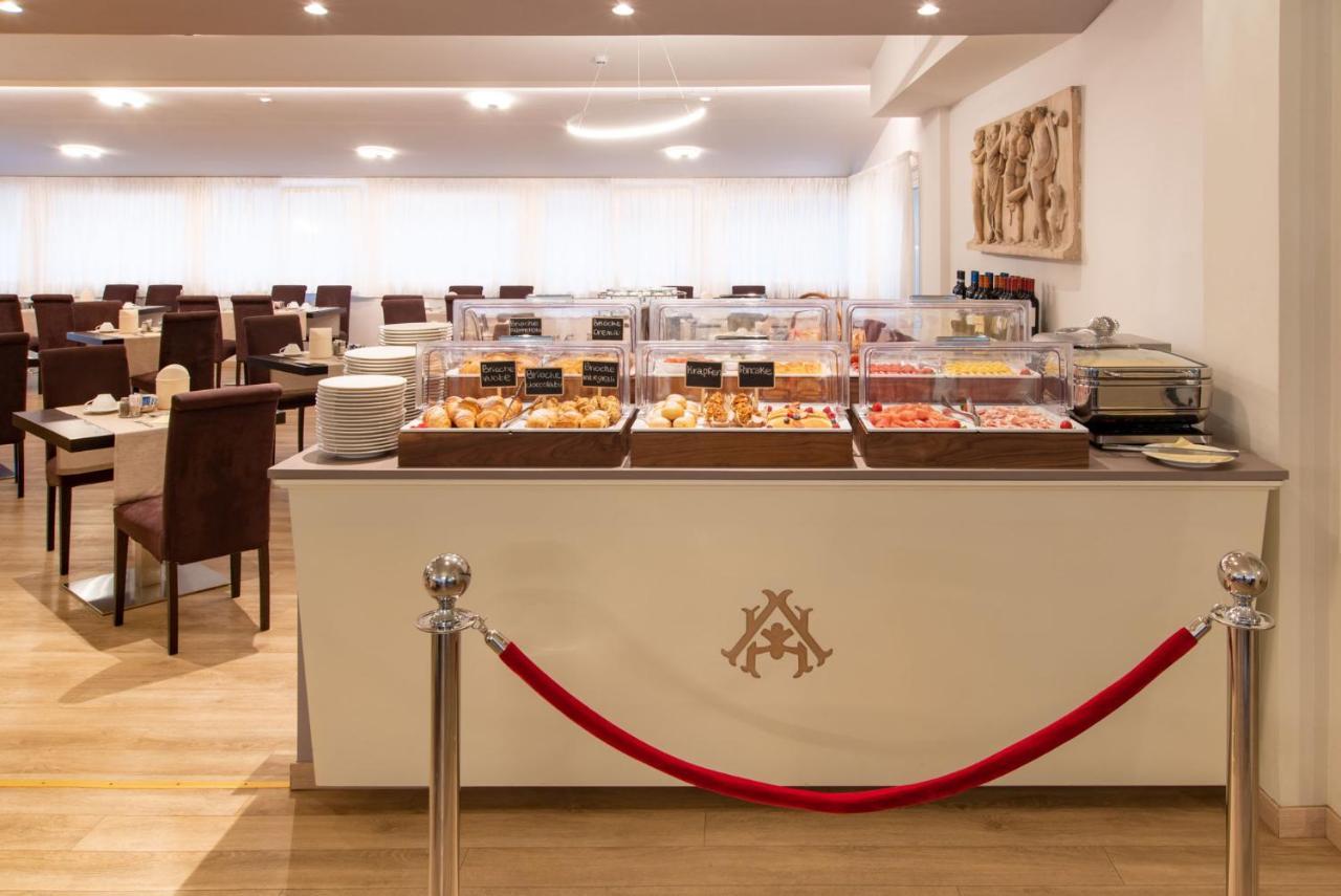 Hotel Atlantico 4*